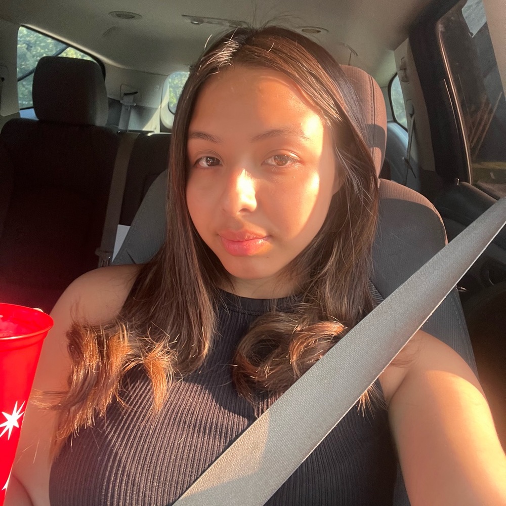 Meet your Posher, Giselle